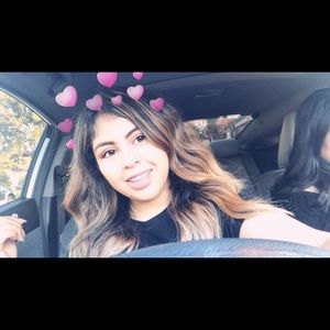 Meet your Posher, Vanessa